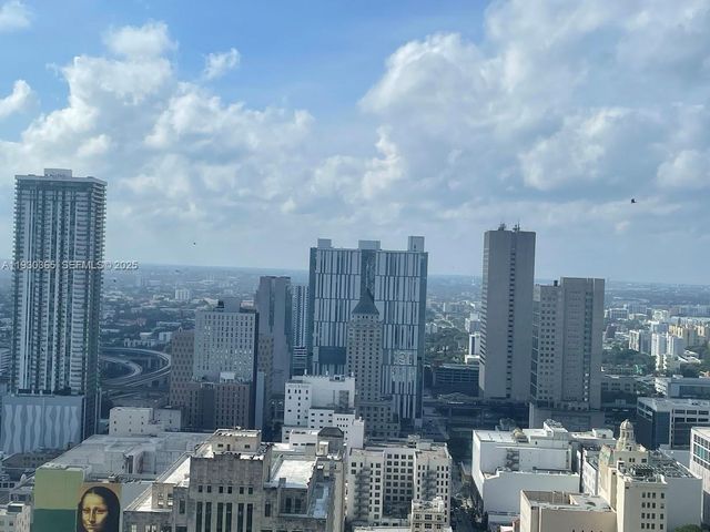 50 Biscayne Blvd 4105, Miami, FL 33132