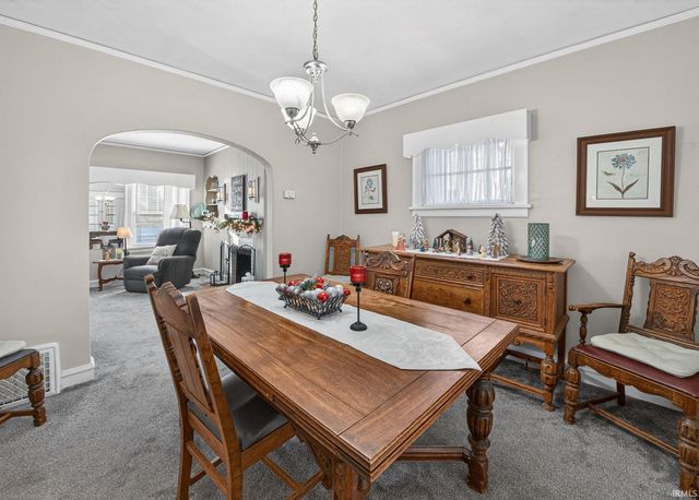 1721 E Madison Street, South Bend, IN 46617