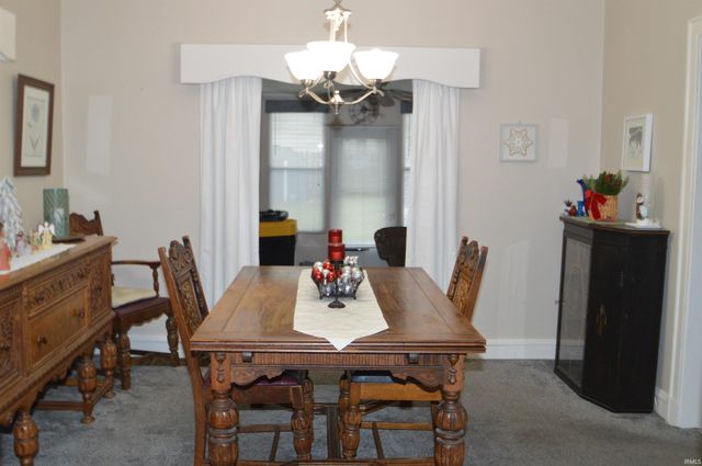 1721 E Madison Street, South Bend, IN 46617