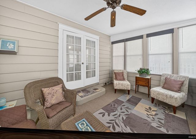 1721 E Madison Street, South Bend, IN 46617