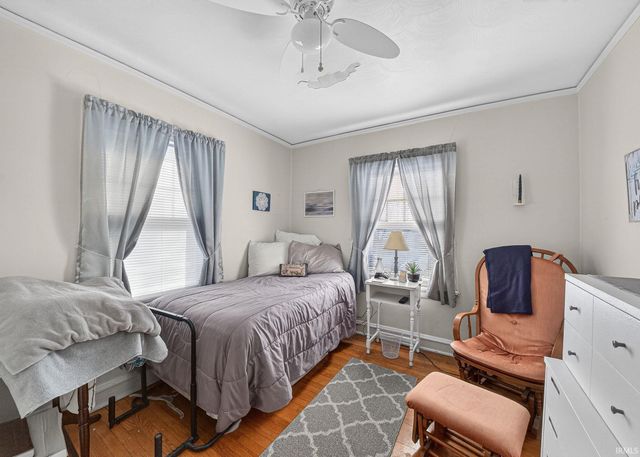 1721 E Madison Street, South Bend, IN 46617