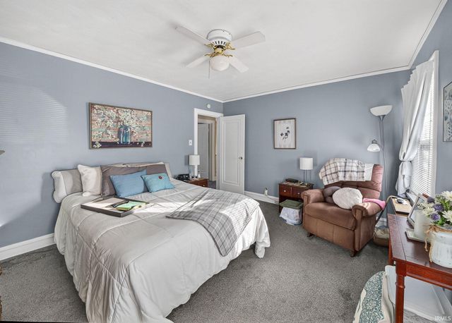 1721 E Madison Street, South Bend, IN 46617