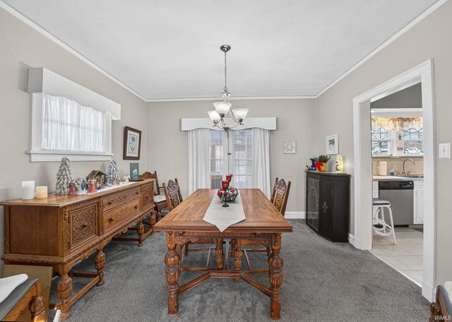 1721 E Madison Street, South Bend, IN 46617