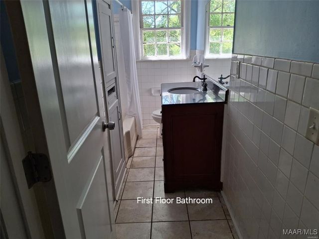 388 Perry Hill Road, Montgomery, AL 36109