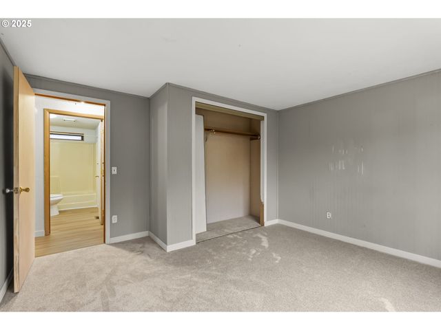 1672 Pritchett Pl, Cottage Grove, OR 97424