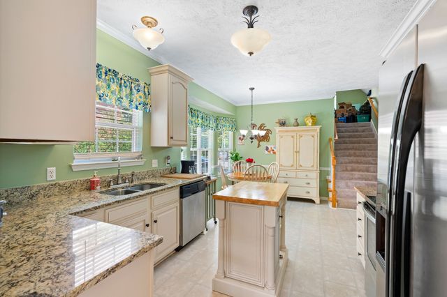 228 Comer Circle, Murfreesboro, TN 37128