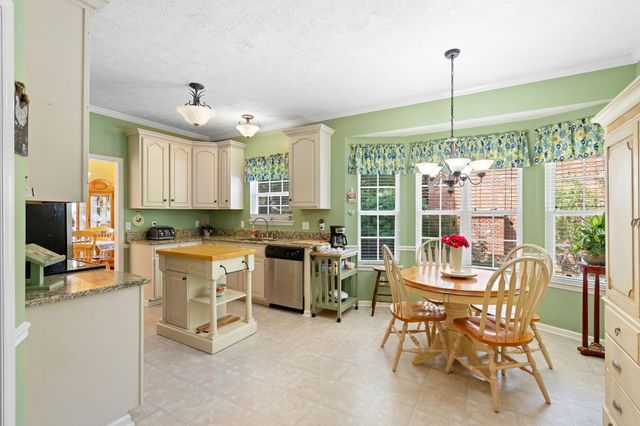 228 Comer Circle, Murfreesboro, TN 37128