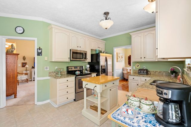 228 Comer Circle, Murfreesboro, TN 37128