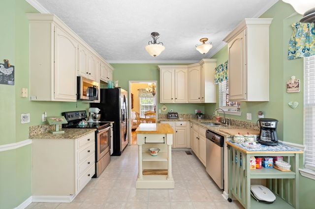 228 Comer Circle, Murfreesboro, TN 37128