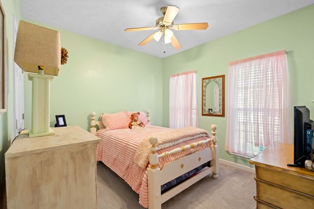228 Comer Circle, Murfreesboro, TN 37128