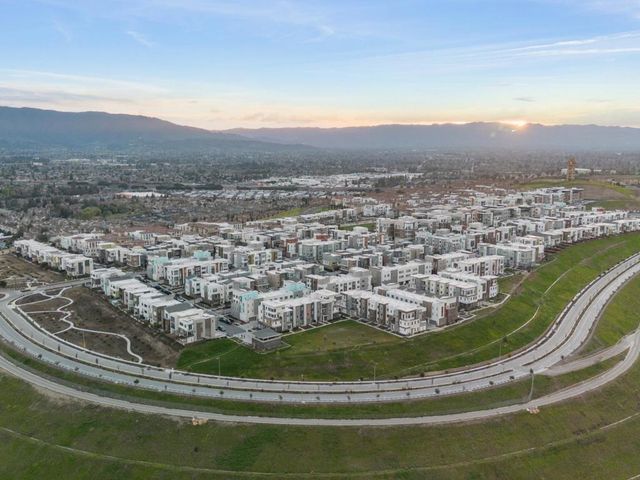 115 Agustin Narvaez Street 4, San Jose, CA 95136