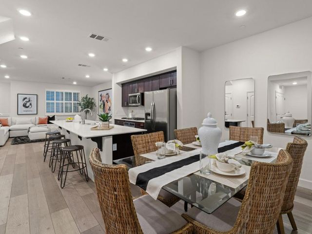 115 Agustin Narvaez Street 4, San Jose, CA 95136