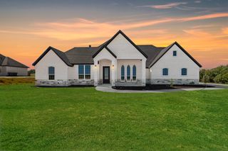 1025 Gonzollas Road, Springtown, TX 76082