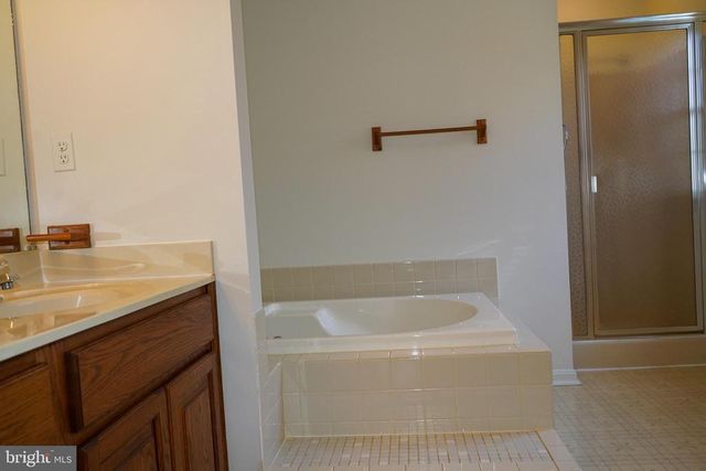 7323 OKEEFE RD, Bealeton, VA 22712
