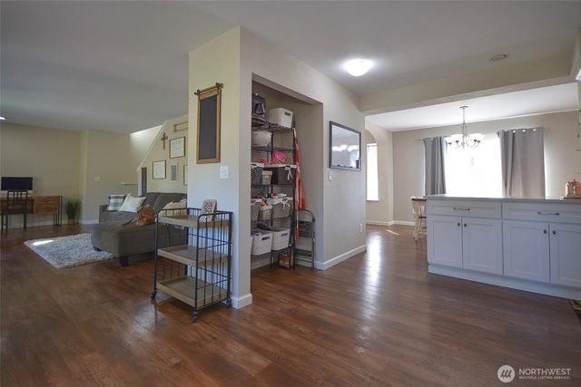 1718 Redwood Place SE, Olympia, WA 98501