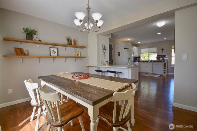 1718 Redwood Place SE, Olympia, WA 98501