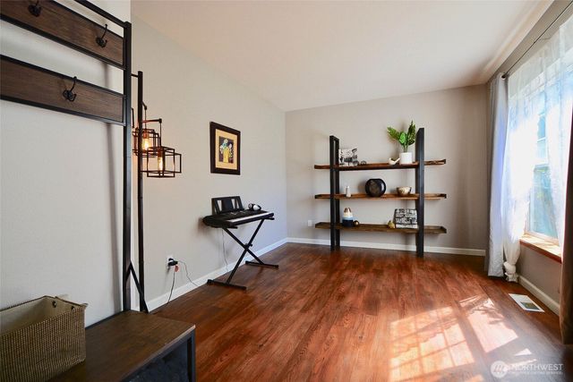 1718 Redwood Place SE, Olympia, WA 98501