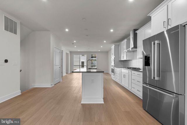 44510 LOWESTOFT SQ, Ashburn, VA 20147