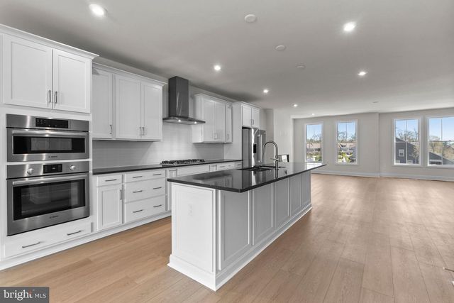 44510 LOWESTOFT SQ, Ashburn, VA 20147