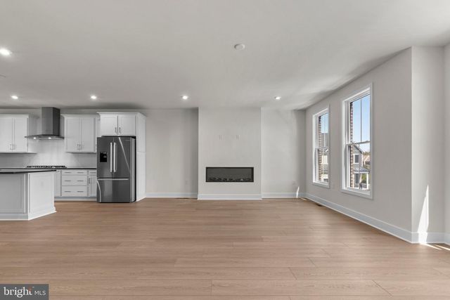 44510 LOWESTOFT SQ, Ashburn, VA 20147