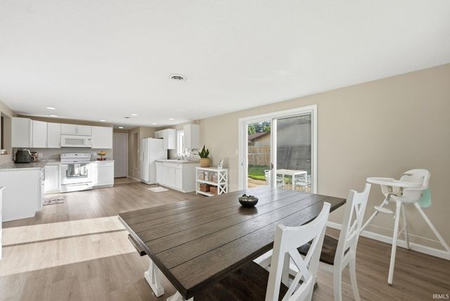 1303 Ludwig Park Drive, Fort Wayne, IN 46825