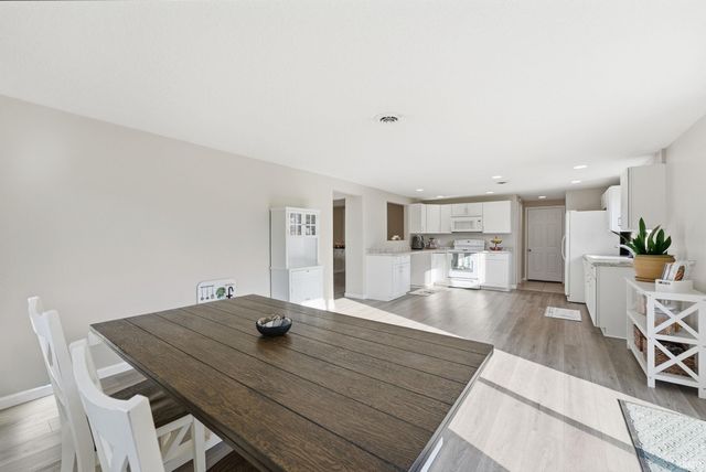 1303 Ludwig Park Drive, Fort Wayne, IN 46825