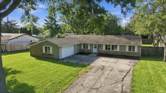 1303 Ludwig Park Drive, Fort Wayne, IN 46825