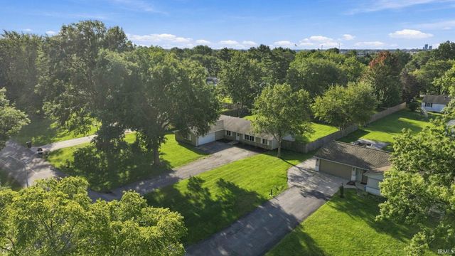 1303 Ludwig Park Drive, Fort Wayne, IN 46825
