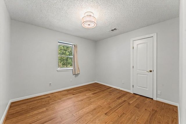7507 Charred Pine Drive, Magnolia, TX 77354