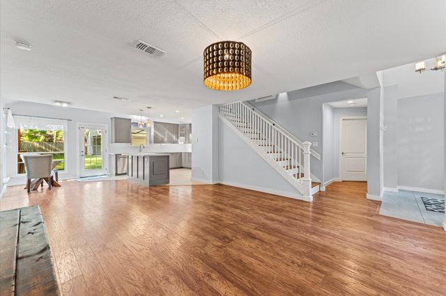 7507 Charred Pine Drive, Magnolia, TX 77354