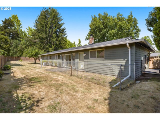 12120 Sw KEAS Ct, Beaverton, OR 97008