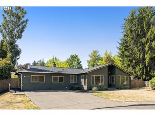 12120 Sw KEAS Ct, Beaverton, OR 97008