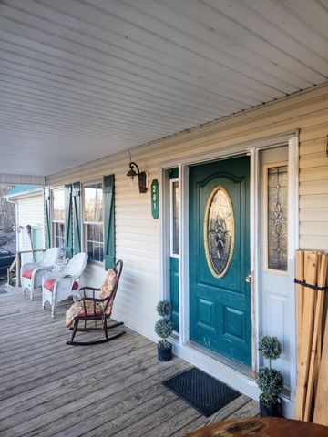 281 Skinner Branch Road, Clay City, KY 40312