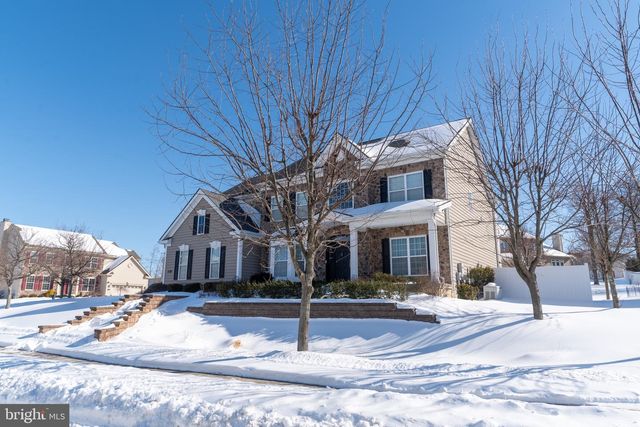 2 CAMELLIA, Feasterville Trevose, PA 19053