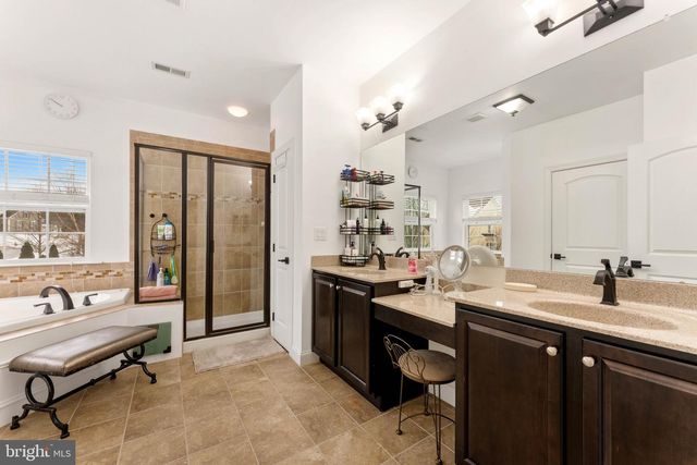 2 CAMELLIA, Feasterville Trevose, PA 19053