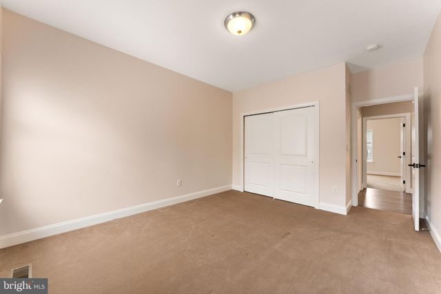 2 CAMELLIA, Feasterville Trevose, PA 19053