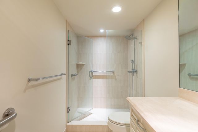 120 SE 5th Avenue Apt 128, Boca Raton, FL 33432