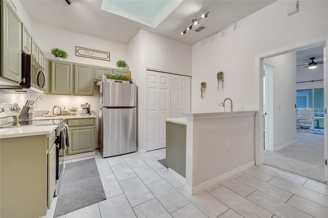 1028 UNIVERSAL REST PLACE, Kissimmee, FL 34744