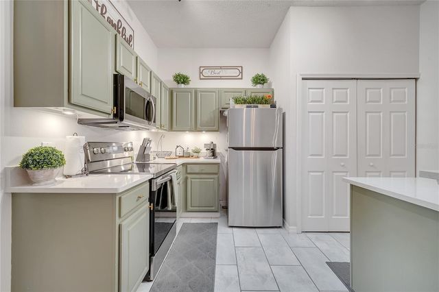 1028 UNIVERSAL REST PLACE, Kissimmee, FL 34744