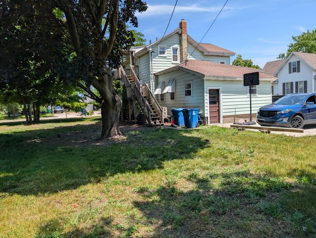1236 Fulton Avenue, Grand Haven, MI 49417