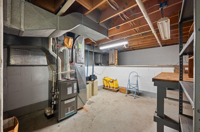500 Tuttle Road, Baroda, MI 49101