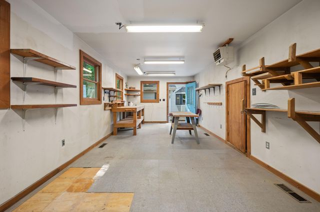 500 Tuttle Road, Baroda, MI 49101