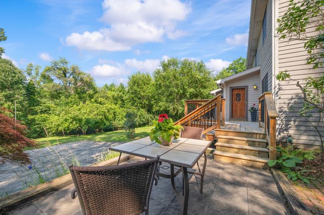 500 Tuttle Road, Baroda, MI 49101
