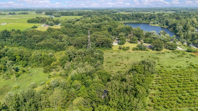 500 Tuttle Road, Baroda, MI 49101