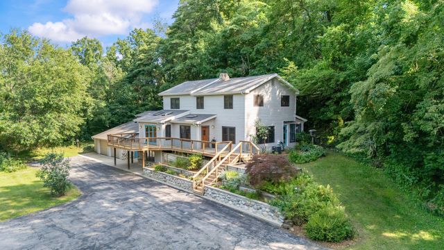 500 Tuttle Road, Baroda, MI 49101