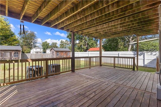 319 S Main ST, Suffolk, VA 23434