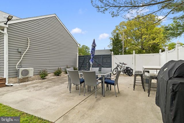 301 WHETHERSFIELD DR, Glassboro, NJ 08028