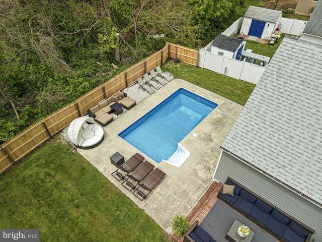 301 WHETHERSFIELD DR, Glassboro, NJ 08028