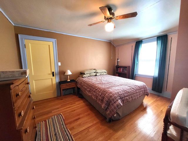 250 Frederick STREET, Waukesha, WI 53186