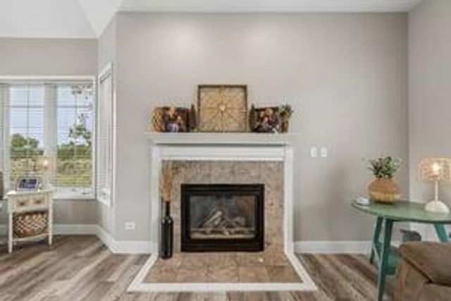 8445 Jennifer Court, St. John, IN 46373